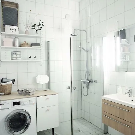 Modern Jugend / 65 M2 / Free Parking Apartman